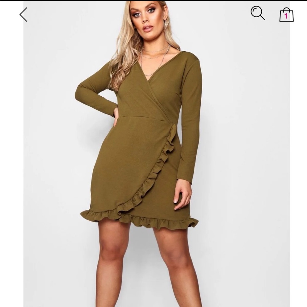 BOOHOO wrap dress